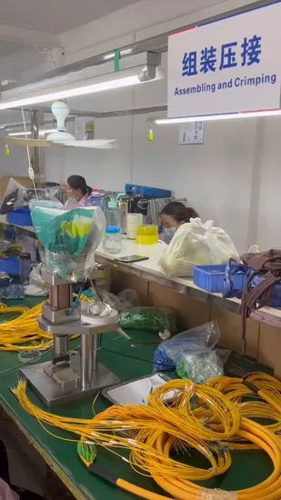 네트워킹 및 통신용 내구성 있는 광섬유 패치 케이블 12코어 번들 피그테일 SC/UPC 실외용 외장 광섬유 패치 코드 FTTH